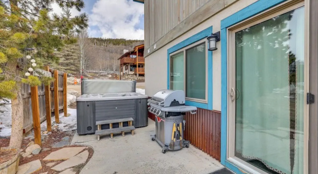 Коттедж Walk to Slopes: Home w/ Hot Tub in Keystone