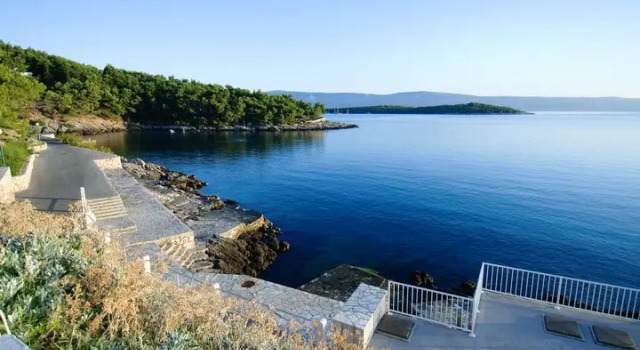 Hotel & App. Fontana Jelsa, Prenota Hotel Hotel a Croatian Islands con piscina, Piscina