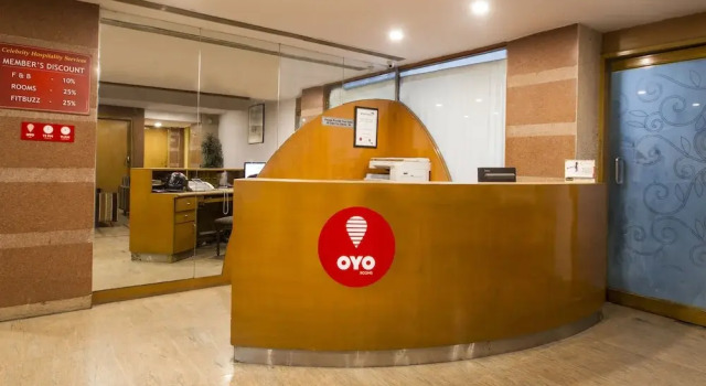 OYO 9303 Celebrity Skyhy Rooms, Rezerwuj Hotel Begumpet 
