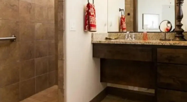 Коттедж с 3 комнатами A Home Away Stay and Play