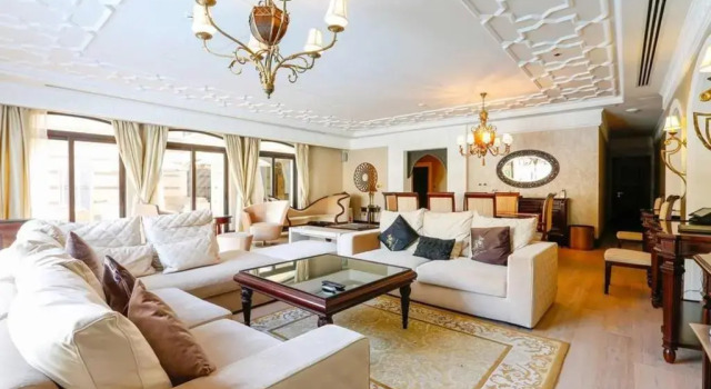 Zabeel Saray Royal Residences Lagoon Villa