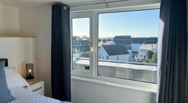 Люкс Deluxe Coach Guest House