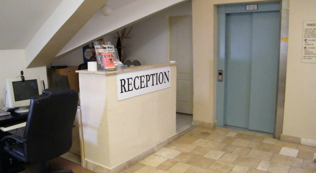 Zrinyi Hostel, Забронировать Хостел 05. Внутренний город - Город Леопольда Будапешт, рядом с Музей истории Будапешта