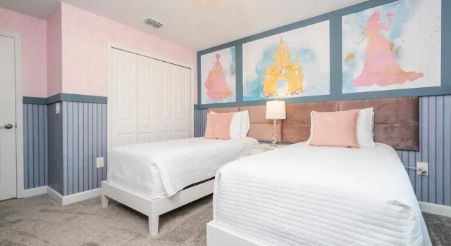 Коттедж Comfort Charming 4Bd W/ Private Pool @ Storey Lake Resort 2653
