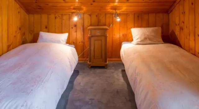 Landhaus Ursulina - Eight Bedroom, Book Vacation Home Laax 