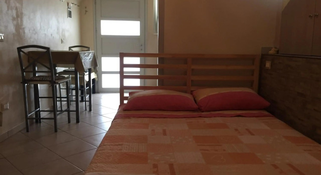 Sea Home 1