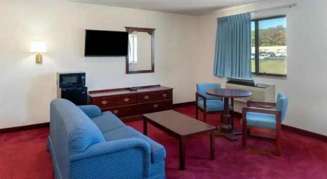 Super 8 Warrenton, Rezerwuj Motel Warrenton Missouri