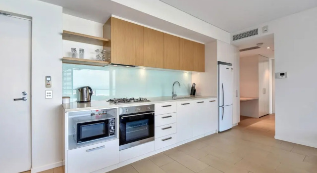 Семейные апартаменты с 2 комнатами с видом на океан Darwin Waterfront Short Stay Apartments