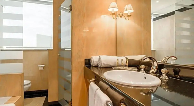 Номер Eurostars Gran Hotel Santiago