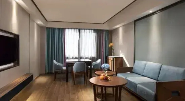 Люкс Ramada Encore Wyndham Yiyang
