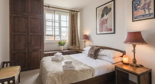 Bohemian home by Kings Cross