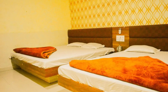 Hotel Manthan Palace, Забронировать Отель Удджайн штат Мадхья-Прадеш
