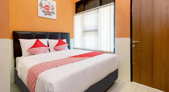 Ze Room by Oyo Rooms