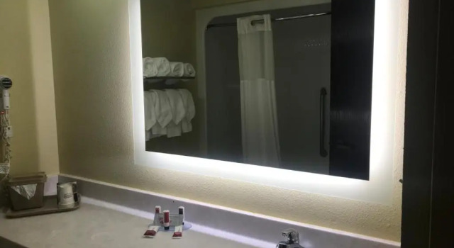 Номер Standard Baymont by Wyndham Fayetteville