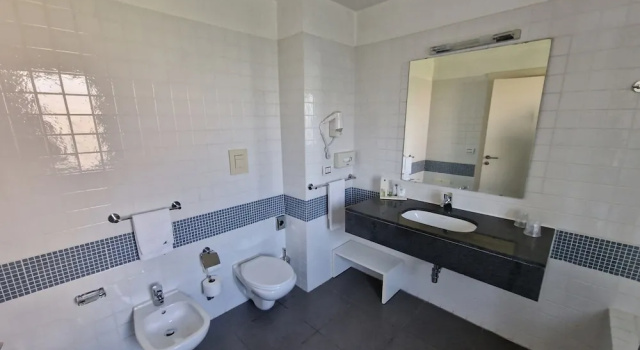 Люкс c 1 комнатой с балконом Inn Naples Airport