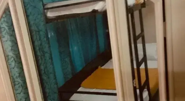 Кровать в общем номере (женский номер) Krazy Solo Hostel