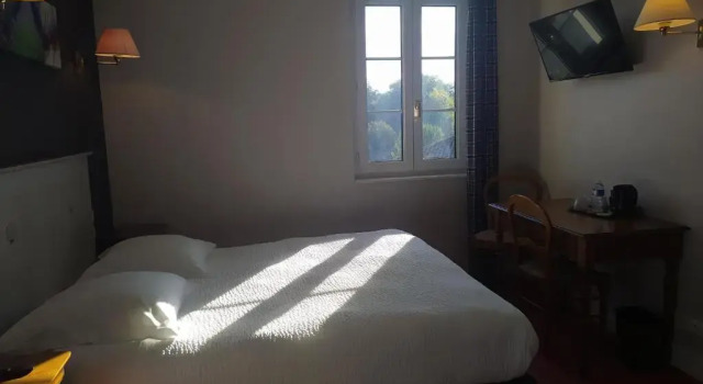 Двухместный номер Standard Logis Auberge le centre poitou