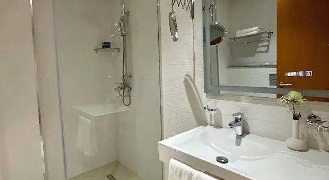 Номер Deluxe Barkat Hotel & Conferences