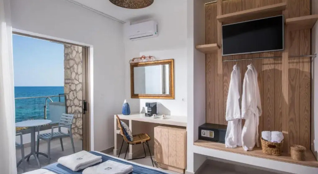 Двухместный номер с видом на море Serenity Spritz Boutique Hotel