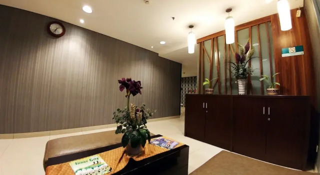 Pool View Cosmo Terrace Apartment at Thamrin City, Забронировать Апартаменты/квартира Отели Джакарты с парковкой, рядом с Jakarta Textile Museum, Парковка