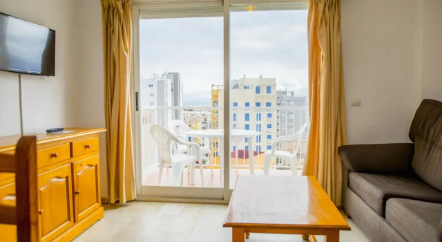 Апартаменты с 2 комнатами с балконом Apartamentos Turisticos Biarritz - Bloque I