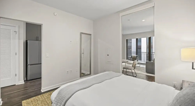 Апартаменты Placemakr Cathedral Heights