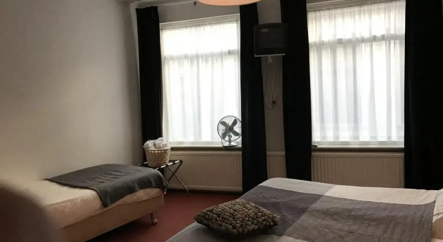 HCR 't Raedhus, Buchen Sie Hotel Dokkum Friesland
