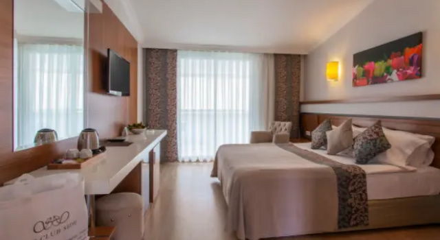 Номер Economy Sun Club Side