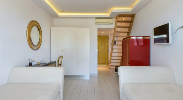 Люкс Дуплекс Diamond Deluxe Hotel