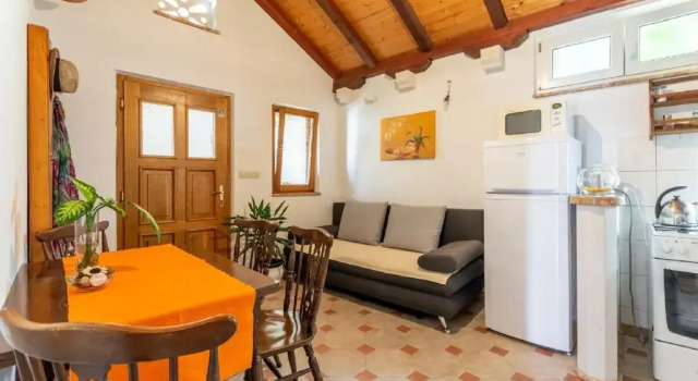 Апартаменты с 2 комнатами с балконом и с видом на море Apartments Darija