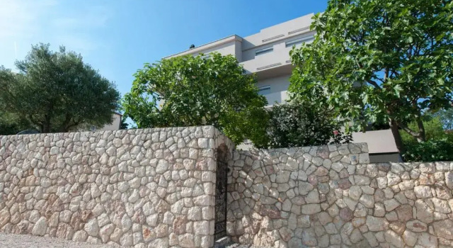 House Maruna, Забронировать Апартаменты/квартира Апартаменты Ясенице, Апартаменты/квартира