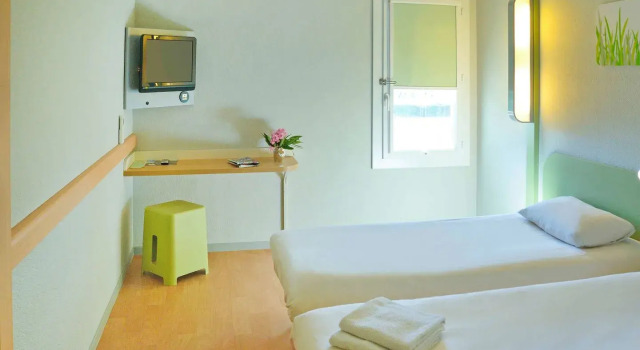 Ibis Budget Bollene, Prenota Hotel Hotel a Alvernia con parcheggio, Parcheggio