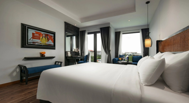 Номер Deluxe Shining Riverside Hoi An Boutique & Spa