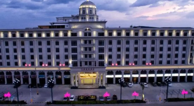 Licheng International Hotel, Boek Hotel Hotels in Guangdong met parkeren, Parkeren