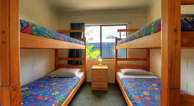 Sunlover Lodge, Брондау Қонақ үй Kinka Beach Southern Great Barrier Reef