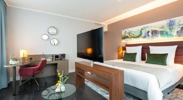 Полулюкс Leonardo Royal Hotel Berlin Alexanderplatz