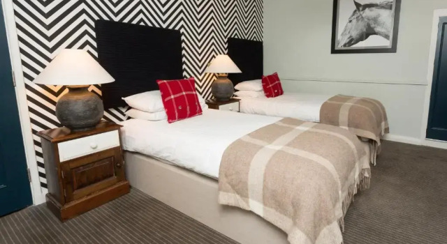 Двухместный номер Standard White Hart, Newmarket by Marstons Inns