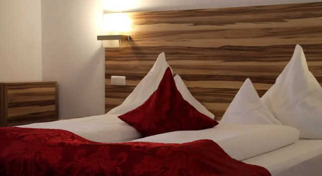 Двухместный номер Deluxe с балконом Hotel Bruckertshof