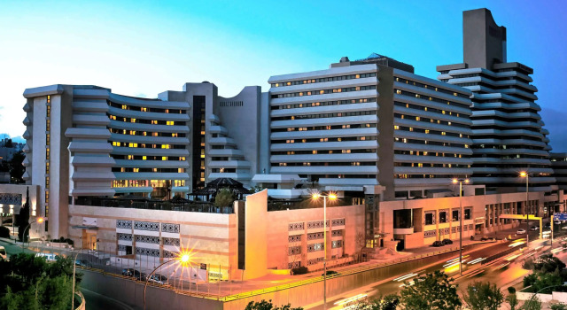 Le Grand Amman Managed By AccorHotels, Buchen Sie Hotel Hotels in Amman Governorate mit Frühstück, Frühstück