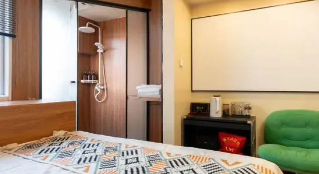 Люкс с 2 комнатами INVIS·Hidden Room Vacation Apartment (Taikoo Li, Chunxi Road Store)