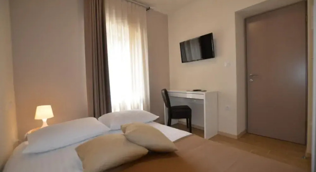 Juraga Room 1 in Bale, Забронировать Отель Отели Rovinj Riviera 3 звезды, 3*