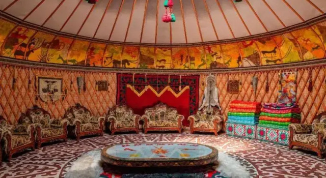 Golden Dragon Villa Hotel, Забронировать Отель Отели Бишкека с завтраком, Завтраки