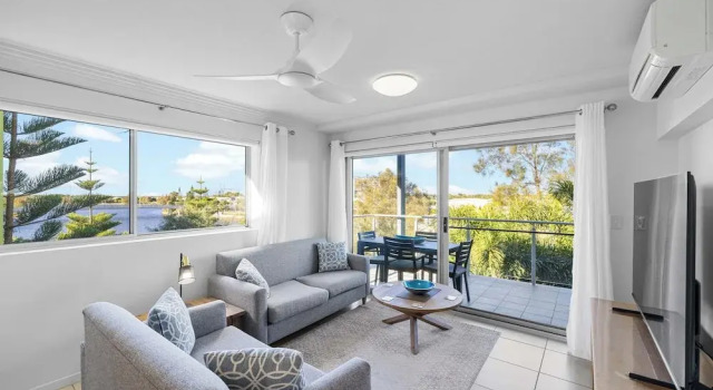 Апартаменты с 2 комнатами с балконом Broadwater on the Peninsula