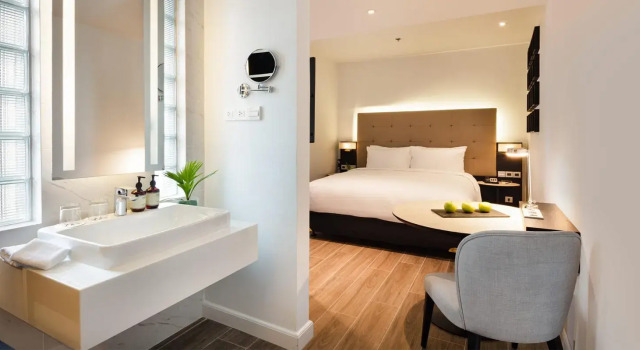 Номер Standard INNSiDE by Melia Saigon Central