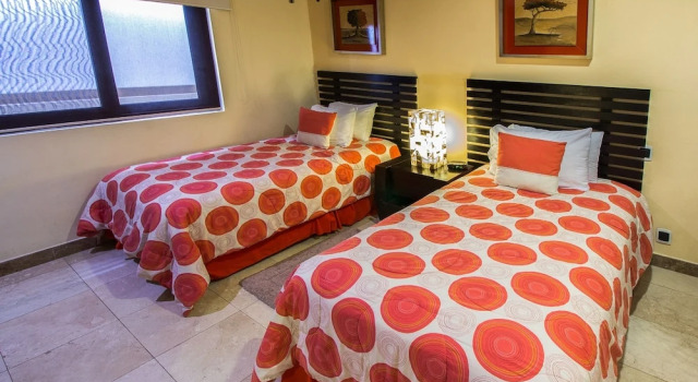 Oceanfront el Faro Surf 302, Prenota Appartamento Hotel a Quintana Roo con parcheggio, Parcheggio