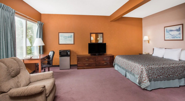 Days Inn by Wyndham Harrison, Varaa Hotelli  