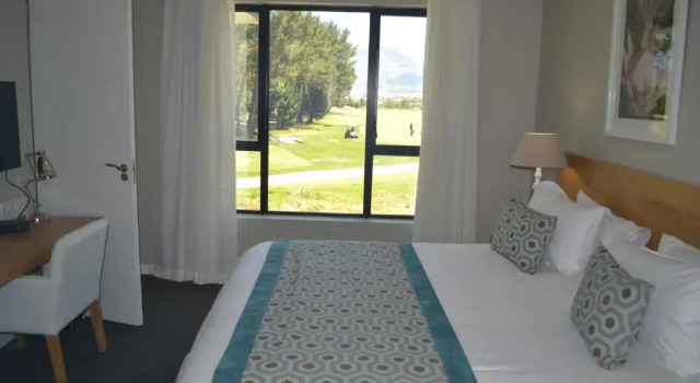 Pearl Valley Suite 504