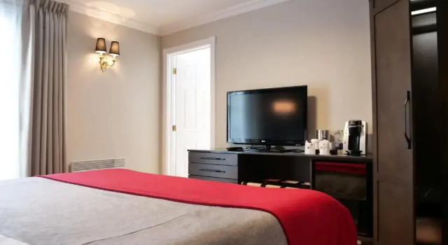 Номер Standard с балконом Hotel Bonaparte
