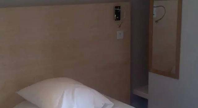 Одноместный номер Standard Hotel Foch Nancy Gare