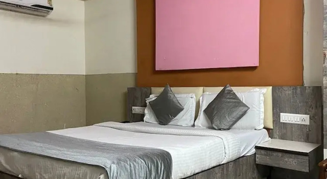 Номер Deluxe Hotel Sadbhav